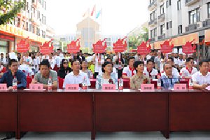 家人们谁懂啊,在这里上学不用“啃书本”哎!