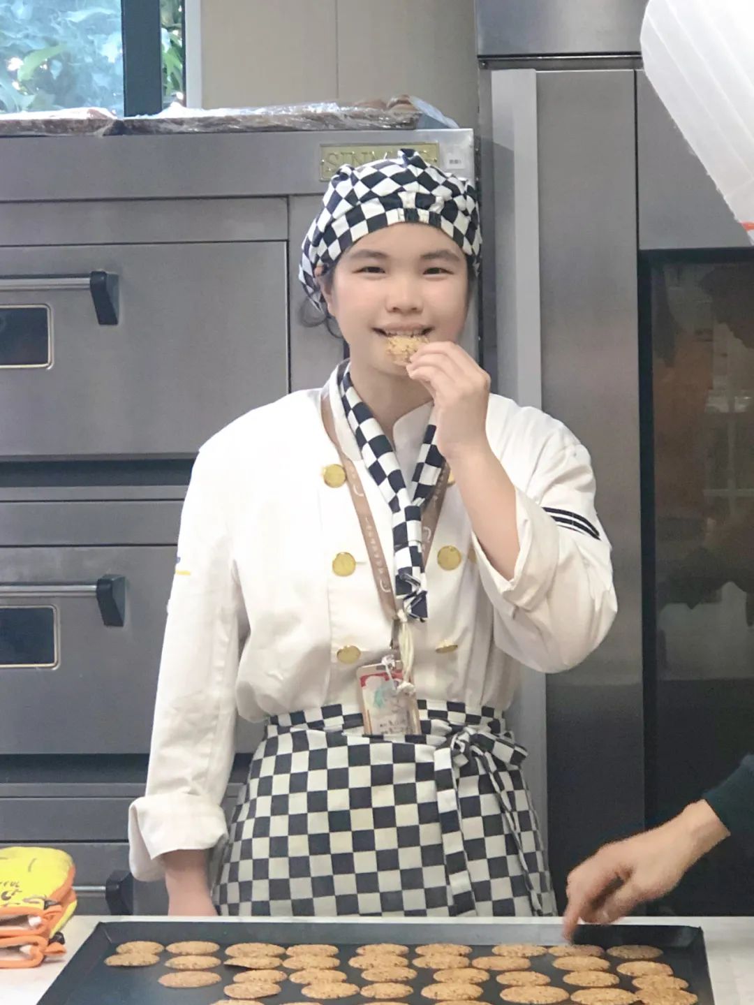 新生专访 | 黄诗婷:为梦想奋力奔跑,学技术改变未来!