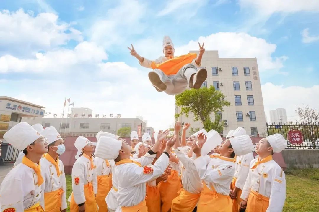 厨师证改版了!?现在考厨师证要多少钱?