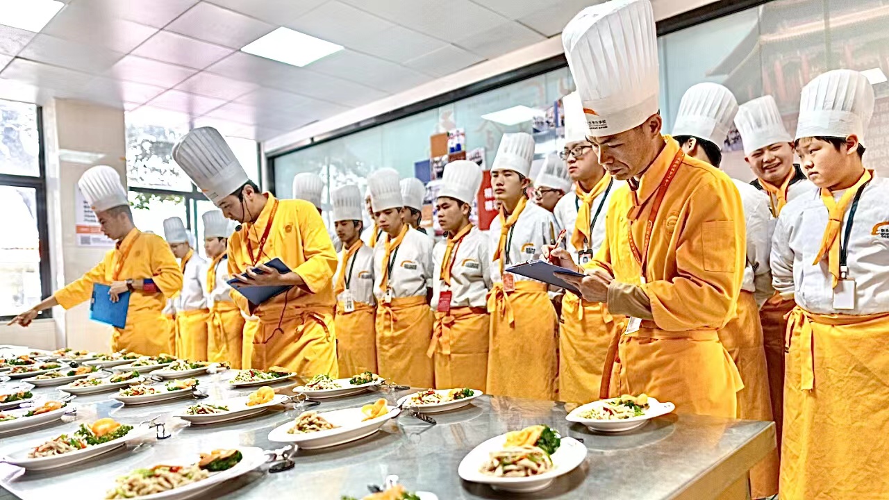 真香来袭!令人“烹燃”心动的中餐考核来咯!