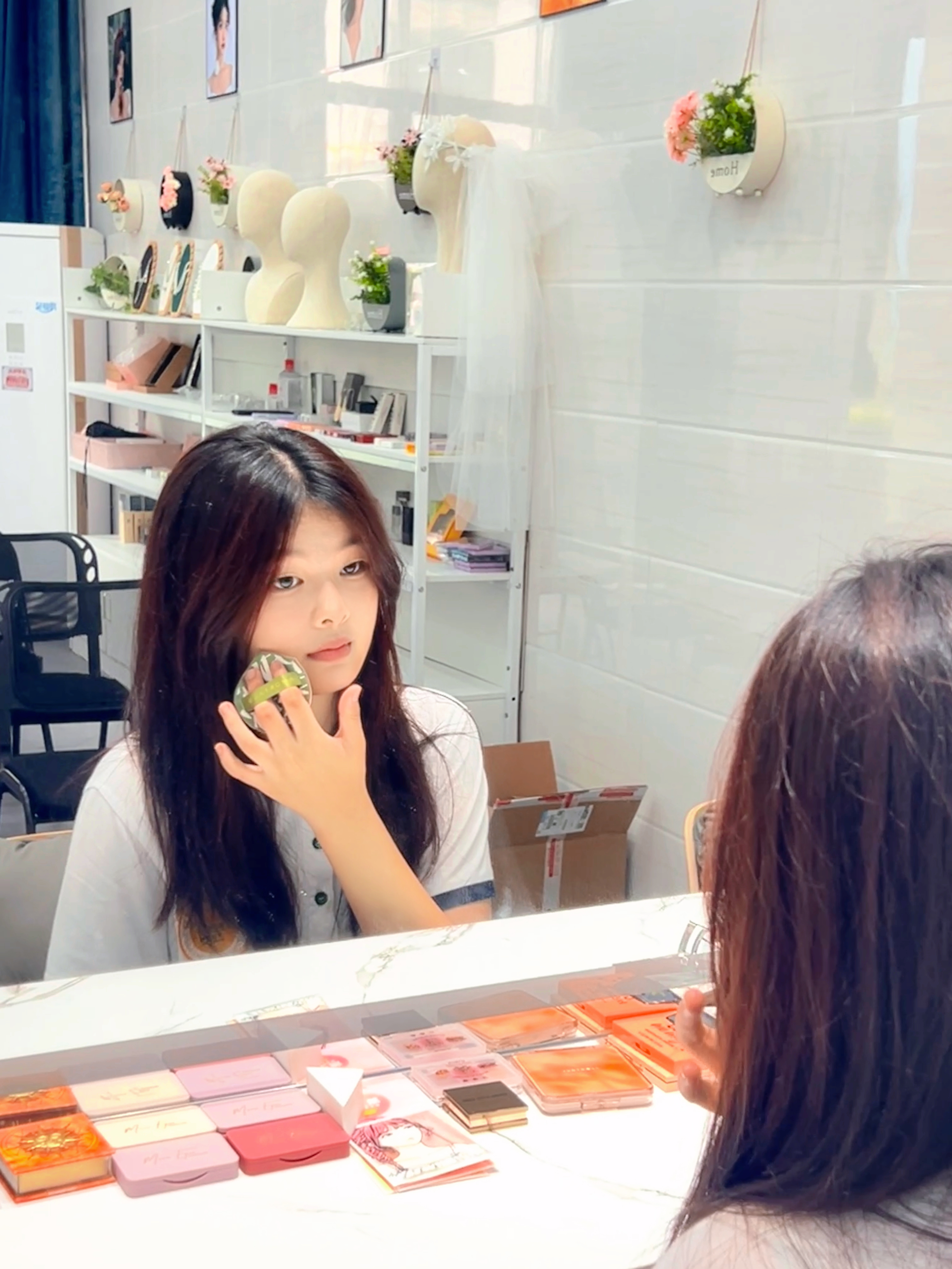 ������˵�������Σ�׷Ѱ�������룬���ж�����Լ��ľ���������