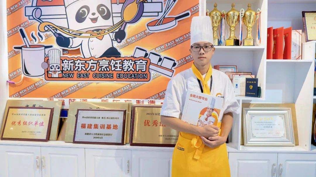 新生专访 |曾令宏:选择适合自己的专业,用技能谱写新的人生篇章!