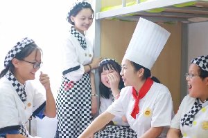 爸妈,请放心,我在厦门新东方挺好的!