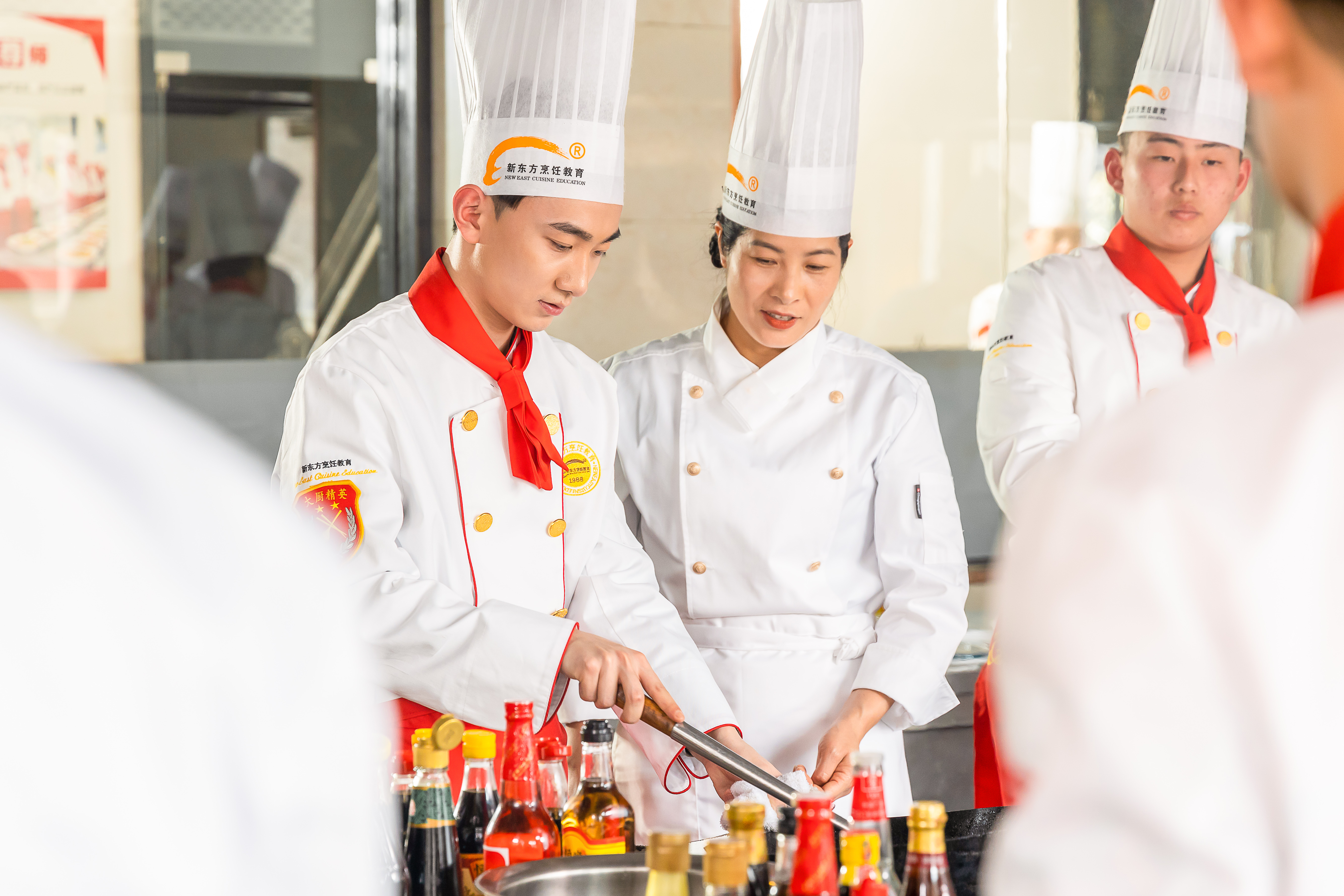 用五感,打开厦门新东方