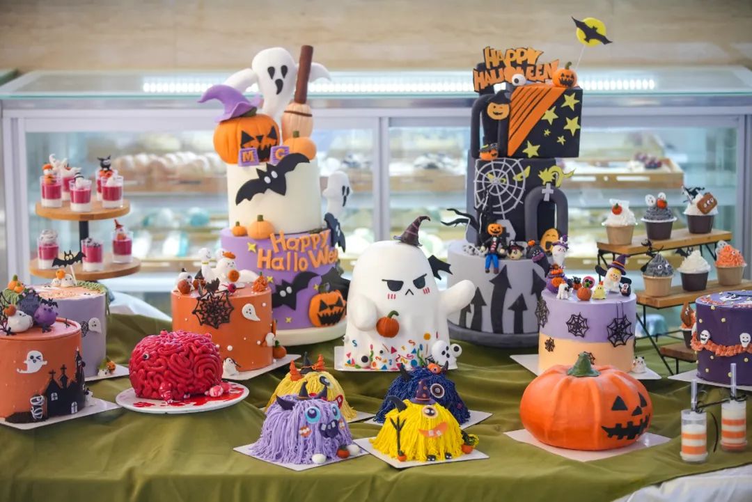 万圣节“甜蜜魔法”限时上新!看看厦门新东方学子都在搞什么“鬼”?一键解锁!