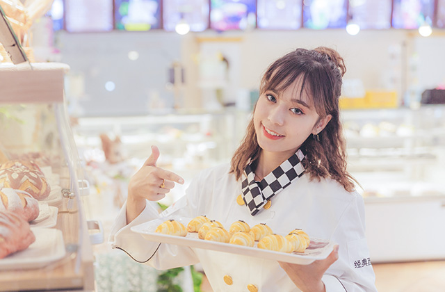 厦门新东方副本开启!恭喜宿主激活本系统~