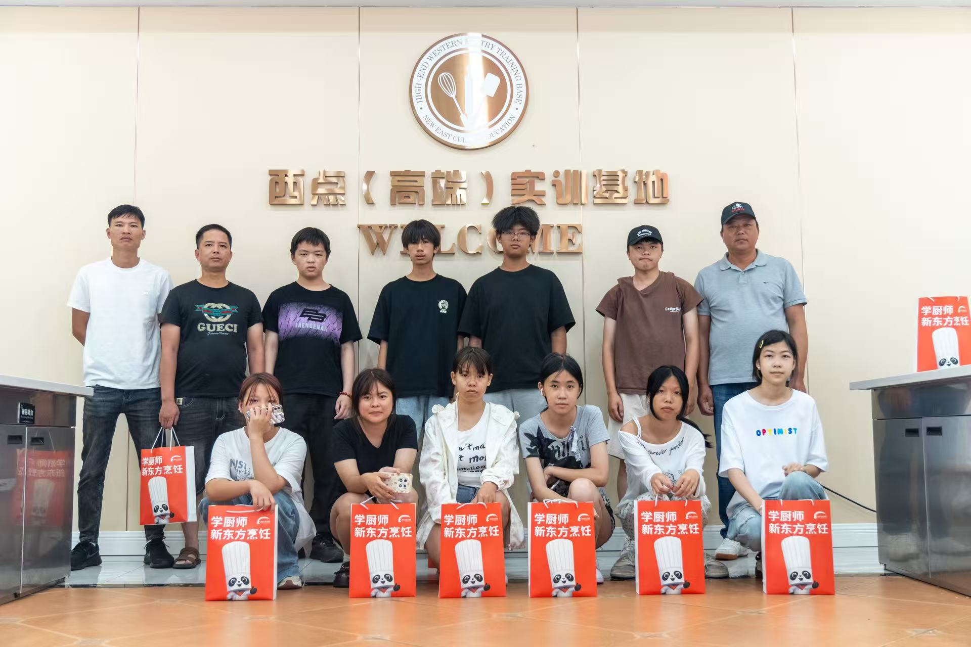 �п��������֮�ã����ഺ�������¶������˺決ħ��