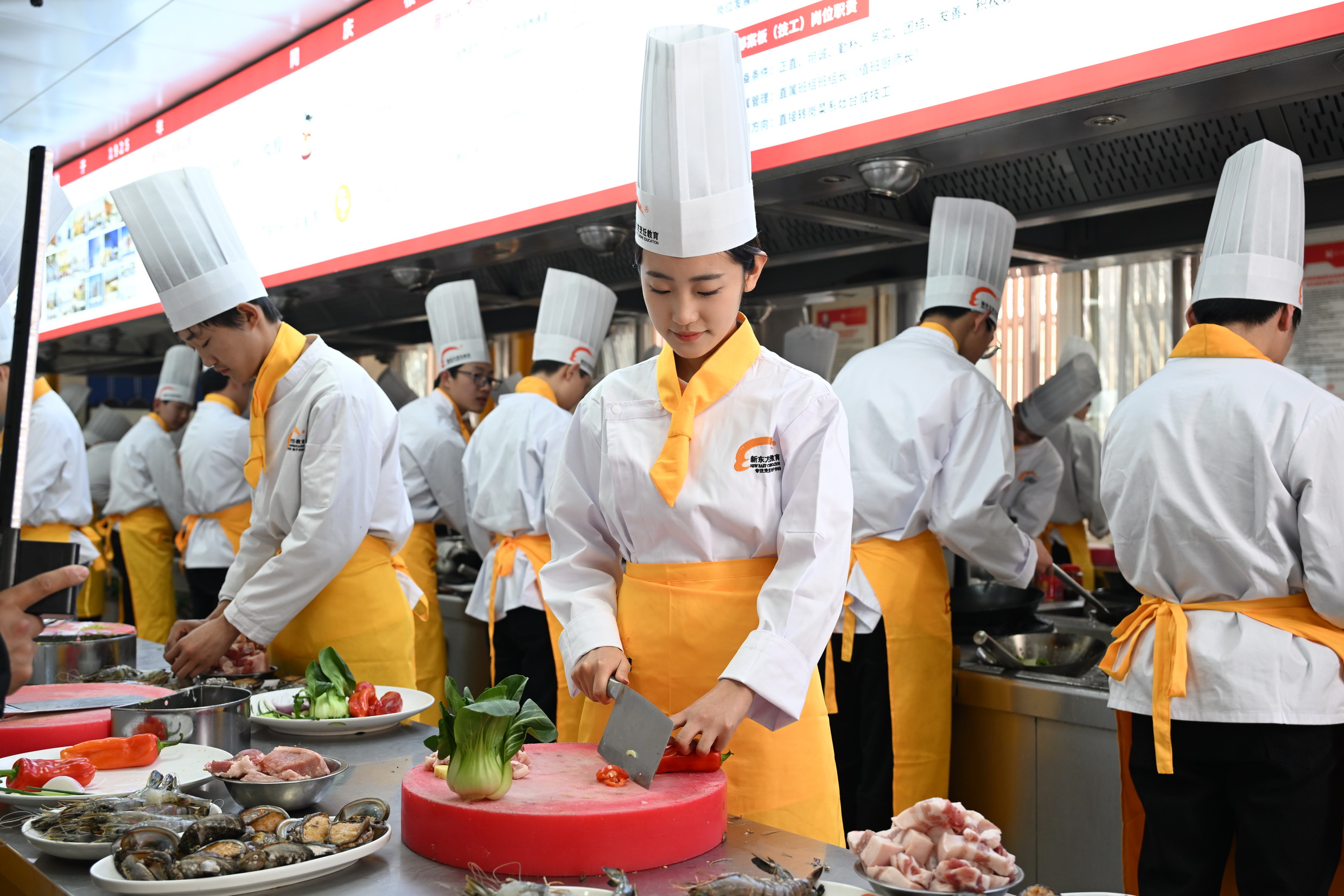 厦门新东方多图直击,学员“满格”课堂实录!