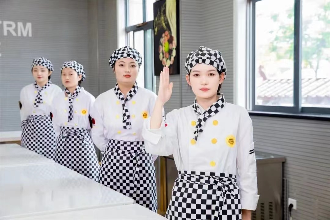 ������������¶��������רҵ���ǡ��㡱�ġ��ǡ��𡱵ġ��ǡ������ģ�